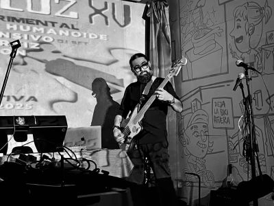 Años Luz XV en el Local en Santurce